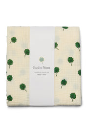 Pearls and Swines Studio Noos - Swaddle Large - White Clover - Pearls & Swines
