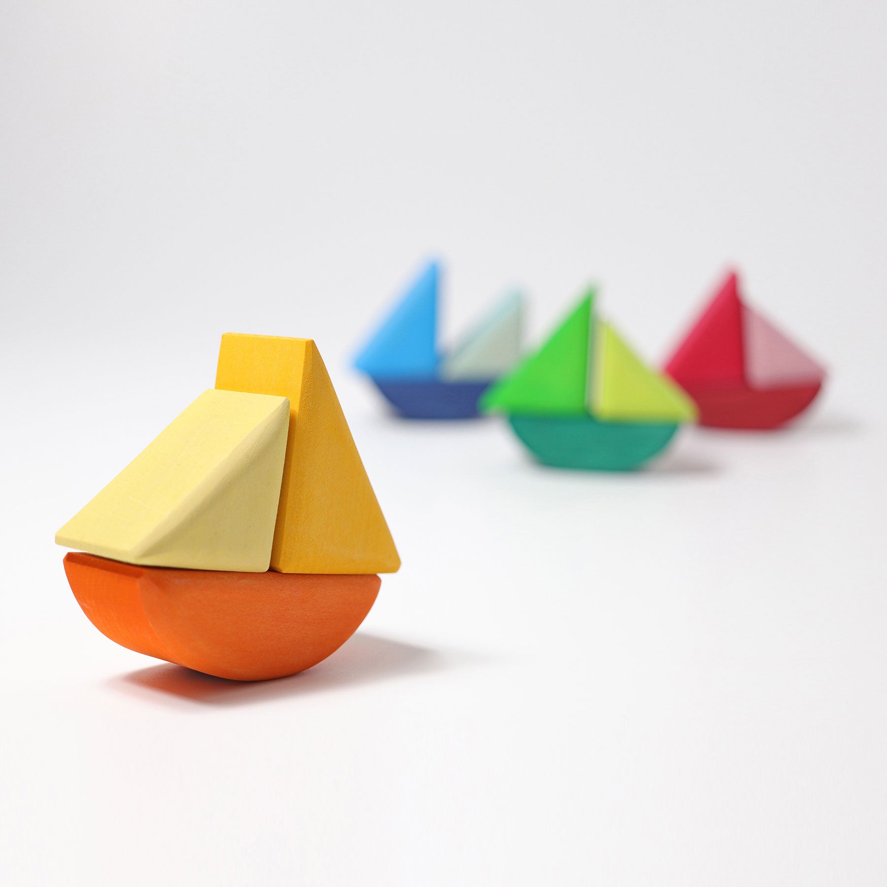 GRIMMS GRIMMS - Rolling Boats - Multi Color - Pearls & Swines