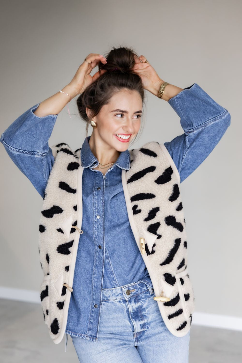 Alwero Alwero - Body Warmer Alpen Adult - Geopard - Pearls & Swines