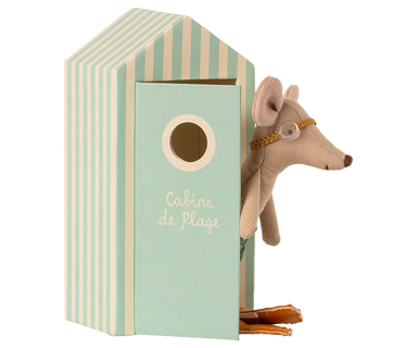 Maileg Maileg Beach Mice - Big brother in Cabin de Plage - Pearls & Swines