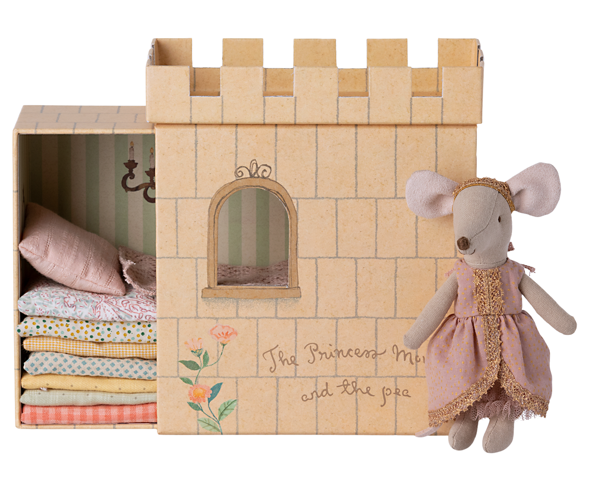 Maileg Maileg - Princess and the pea - Big Sister Mouse - Pearls & Swines