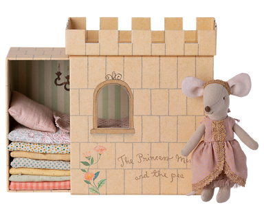 Maileg Maileg - Princess and the pea - Big Sister Mouse - Pearls & Swines