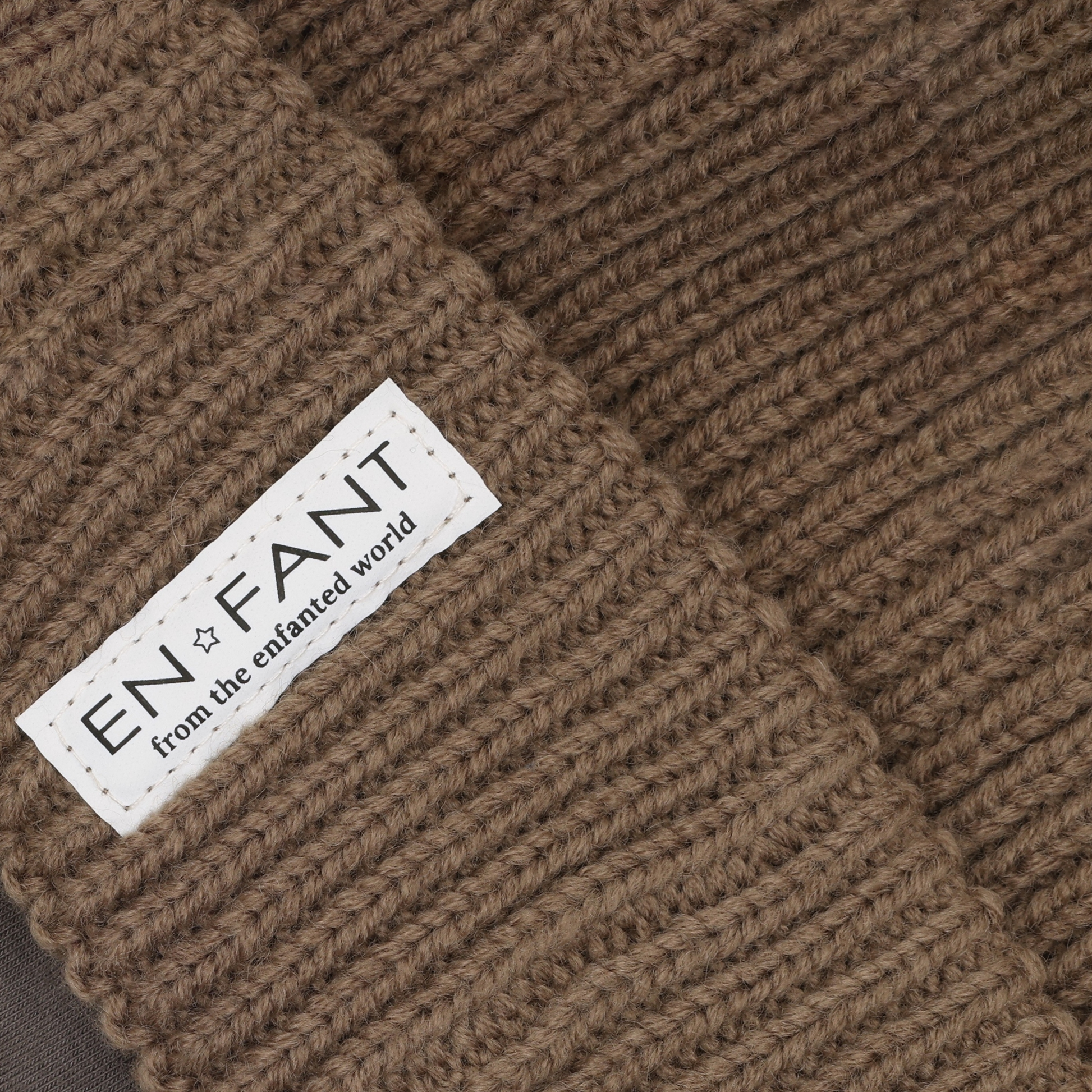 Enfant Enfant - Beanie - Pine Bark - Pearls & Swines