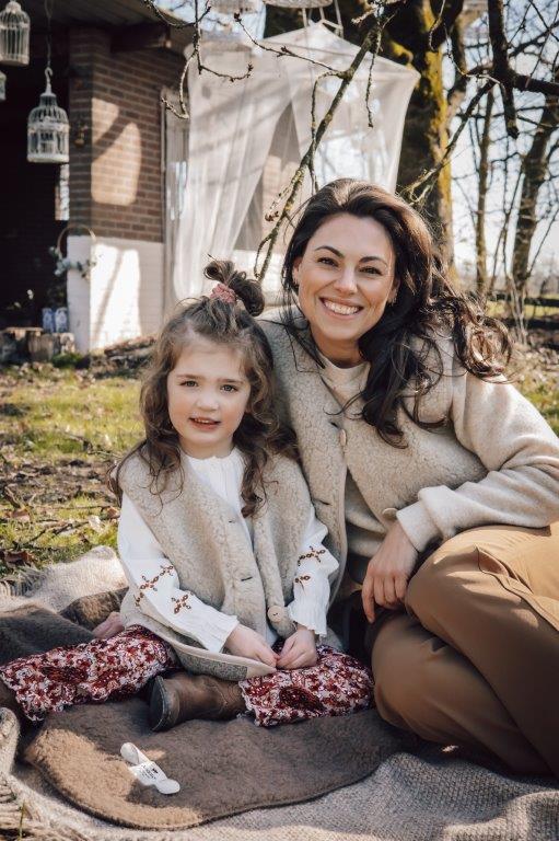 Alwero Alwero - Vest Po Junior - Sand Brown - Pearls & Swines