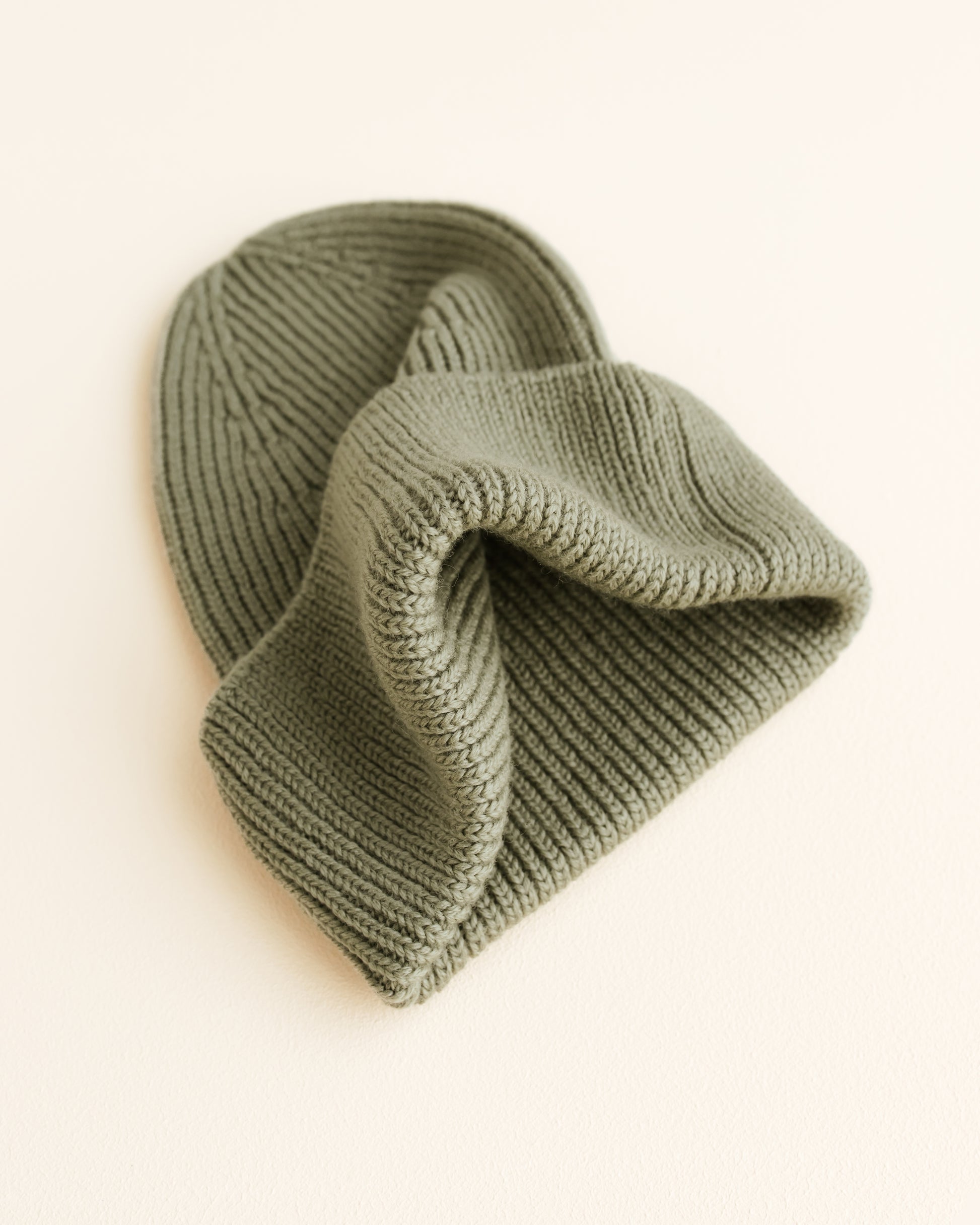 Hvid Hvid - Beanie Fonzie Newborn - Artichoke - Pearls & Swines