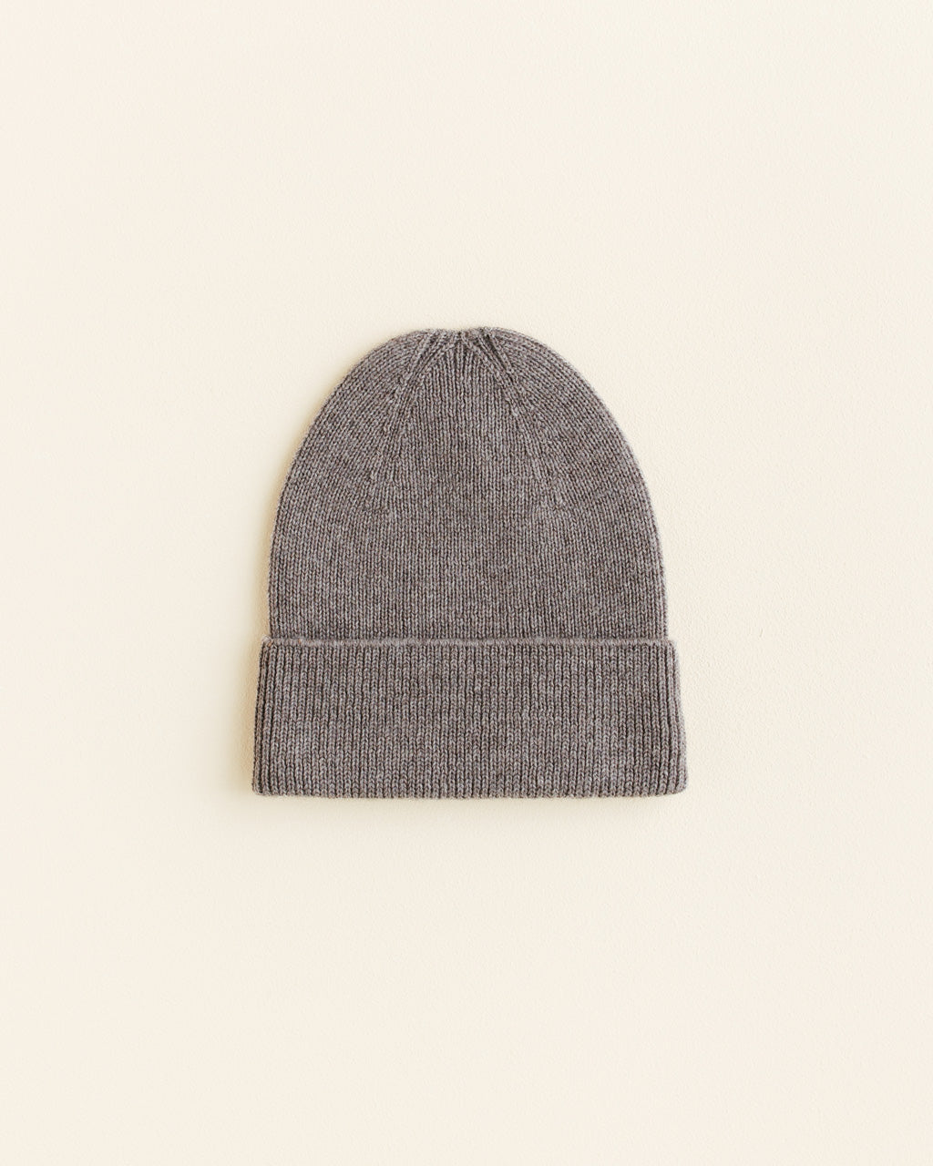 Hvid Hvid - Beanie Fonzie Newborn - Otter - Pearls & Swines