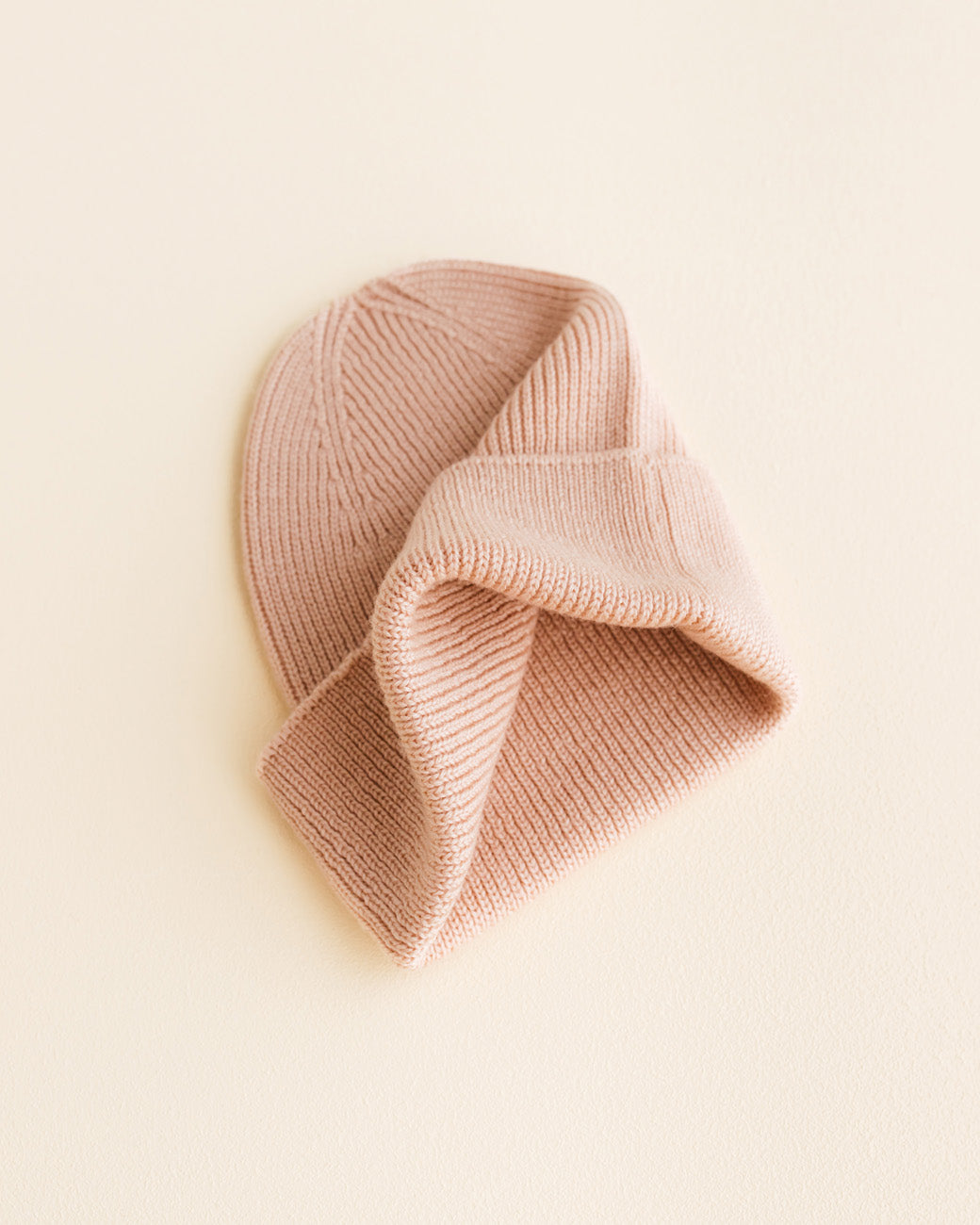 Hvid Hvid - Beanie Fonzie Newborn - Apricot - Pearls & Swines