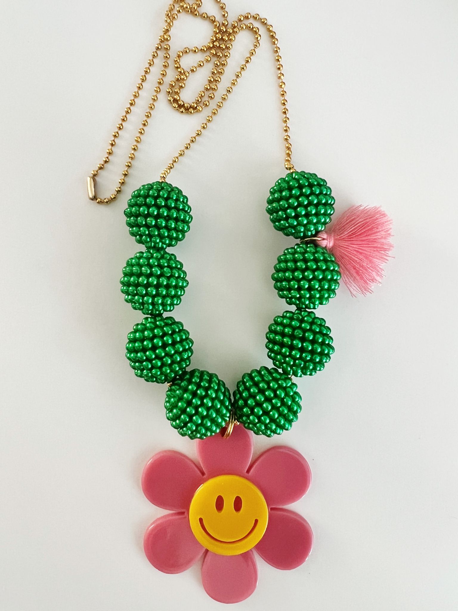 Bymelo Bymelo - Necklace - Smiley Flower - Pearls & Swines