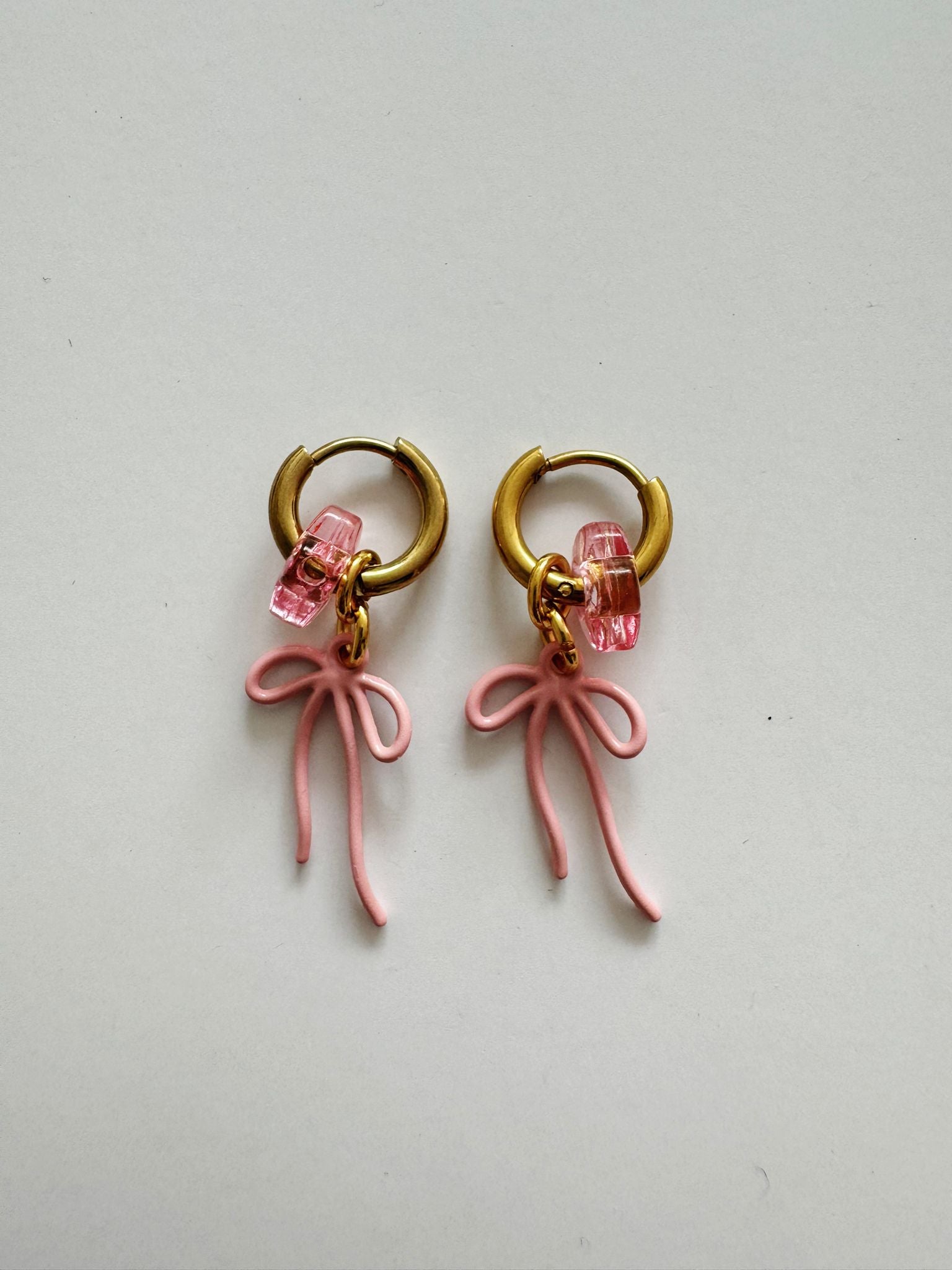Bymelo Bymelo - Earrings - Pink Bow - Pearls & Swines