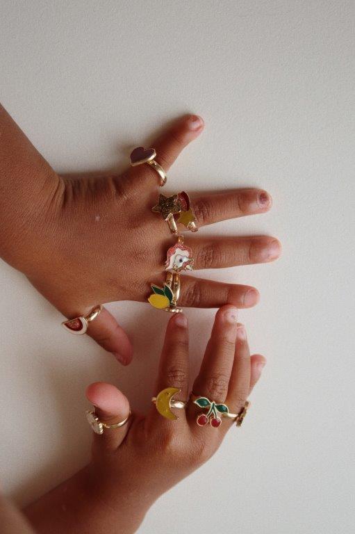 Konges Sløjd Konges Sløjd 12-Pack Ring Set - Pearls & Swines