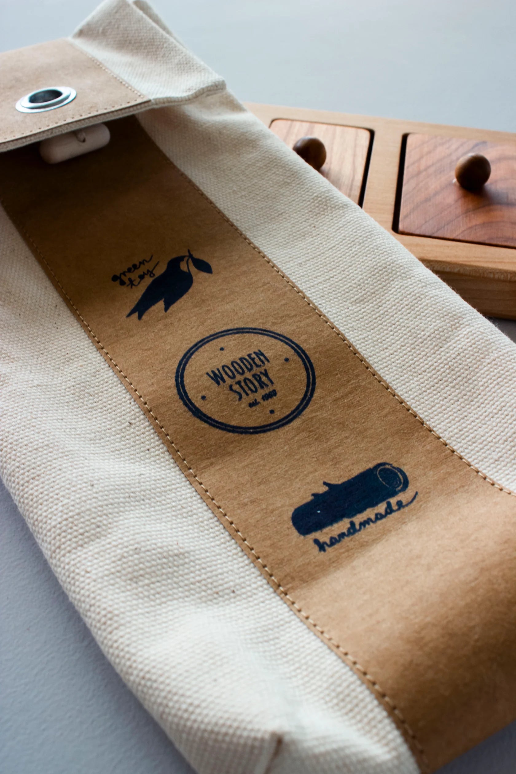 Wooden Story Wooden Story - Long-Short knob puzzle - Pearls & Swines