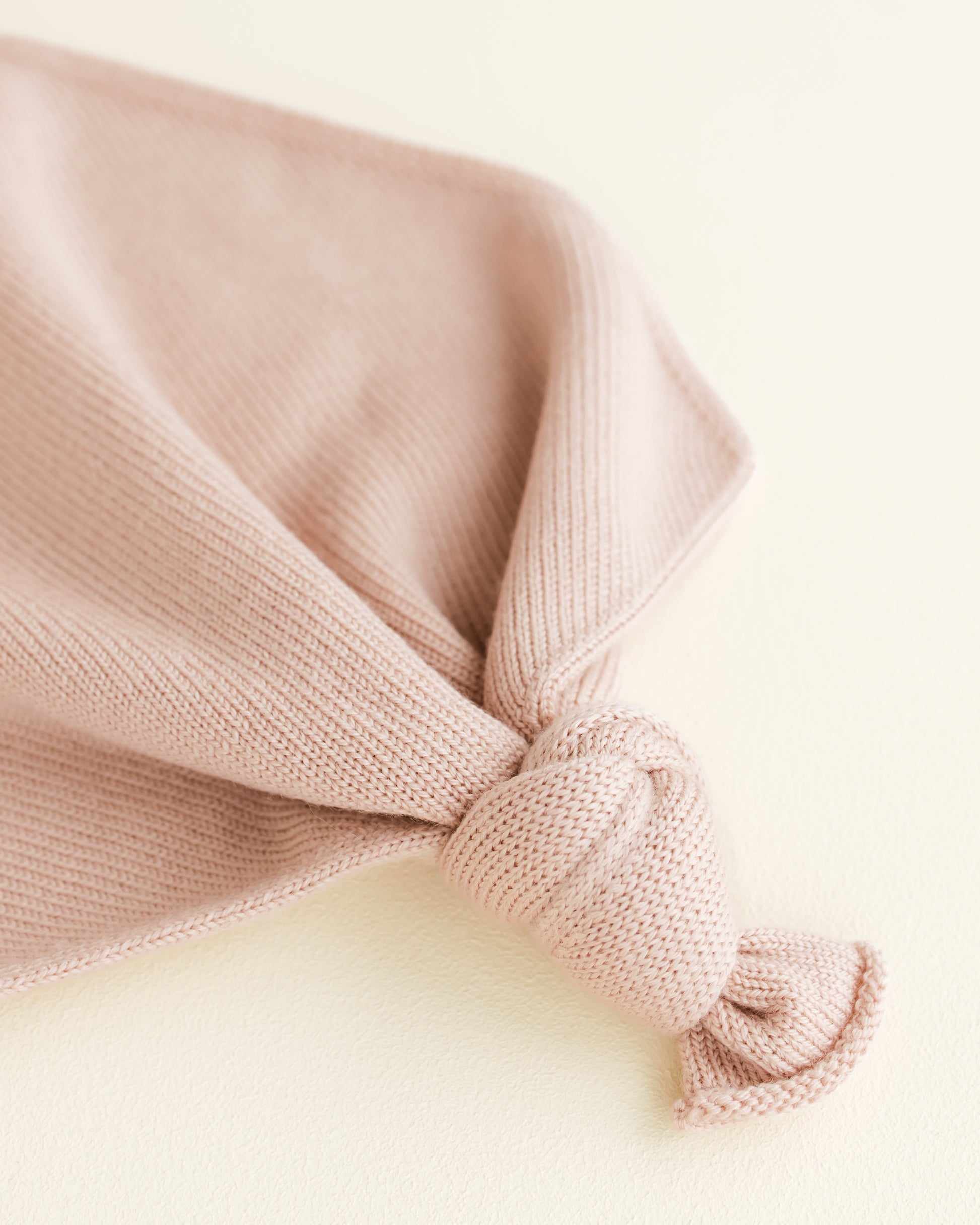 Hvid Hvid - Teddy Tokki - Apricot - Pearls & Swines