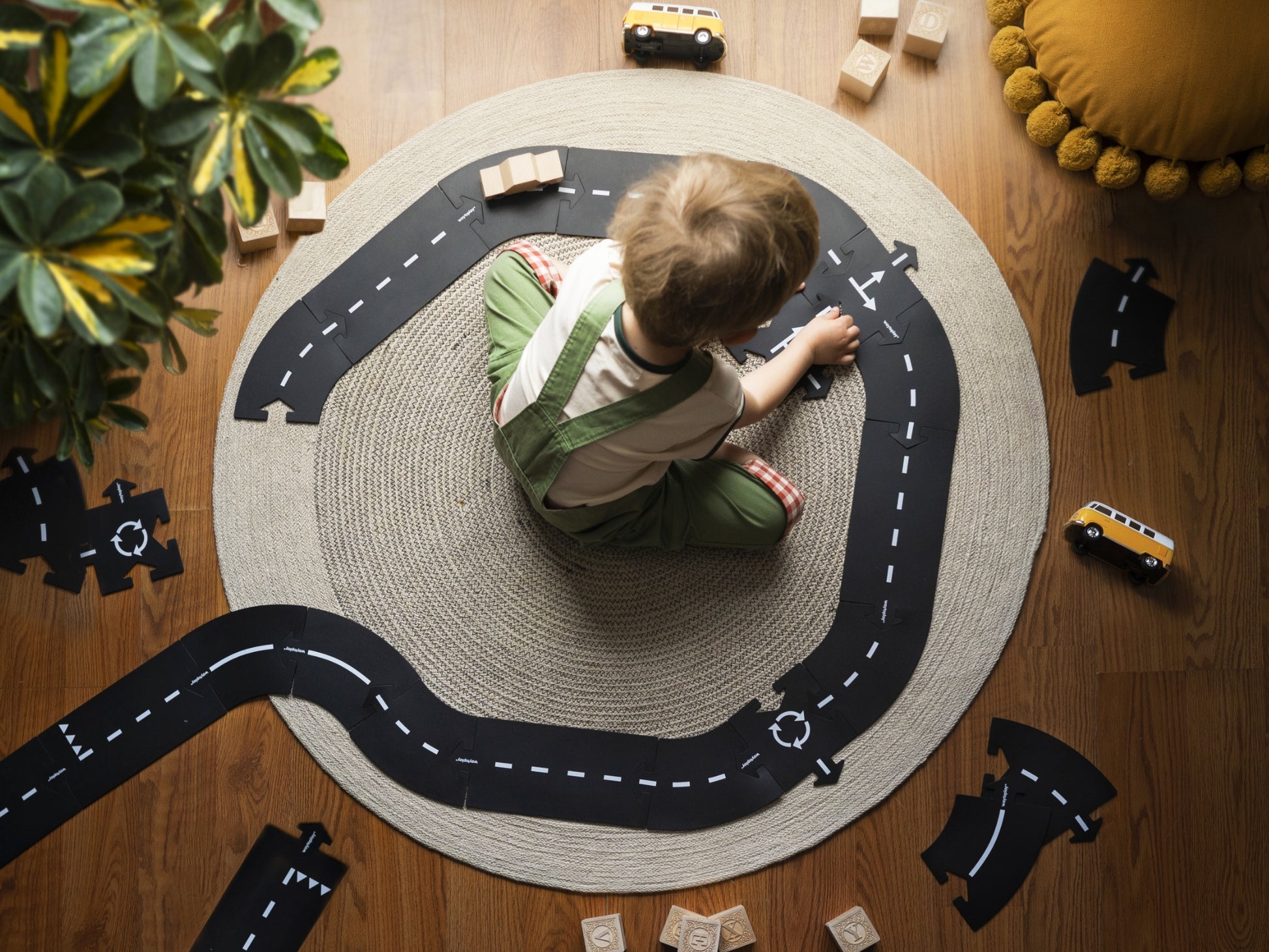 Waytoplay Waytoplay - Highway - 24 Road Pieces + 1 car - Pearls & Swines