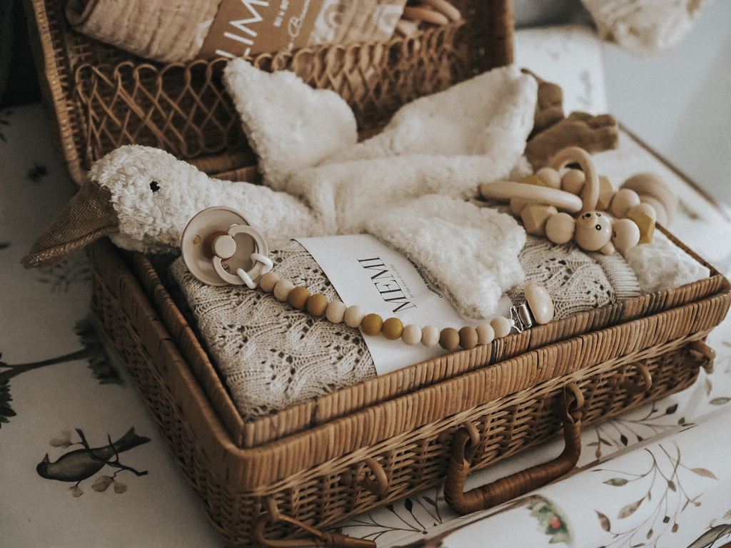 Senger Senger - Cuddly Animal Goose - Small - White - Pearls & Swines