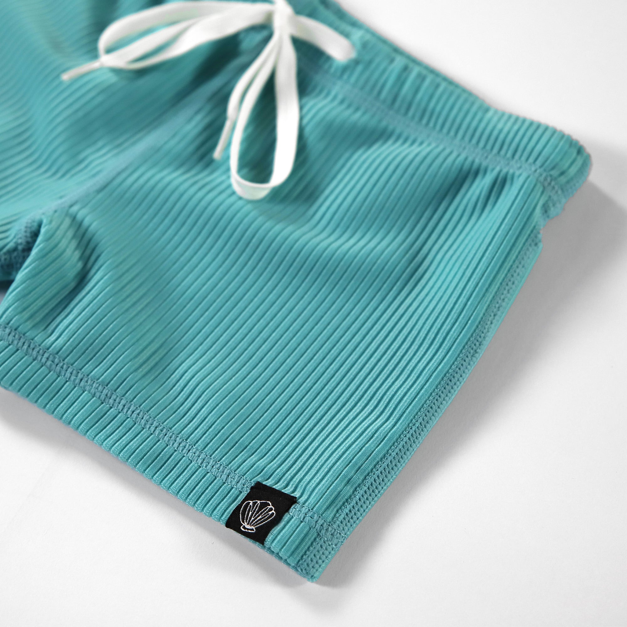 Beach &amp; Bandits Beach & Bandits - Coastal Ribbed - Swimshort - Pearls & Swines