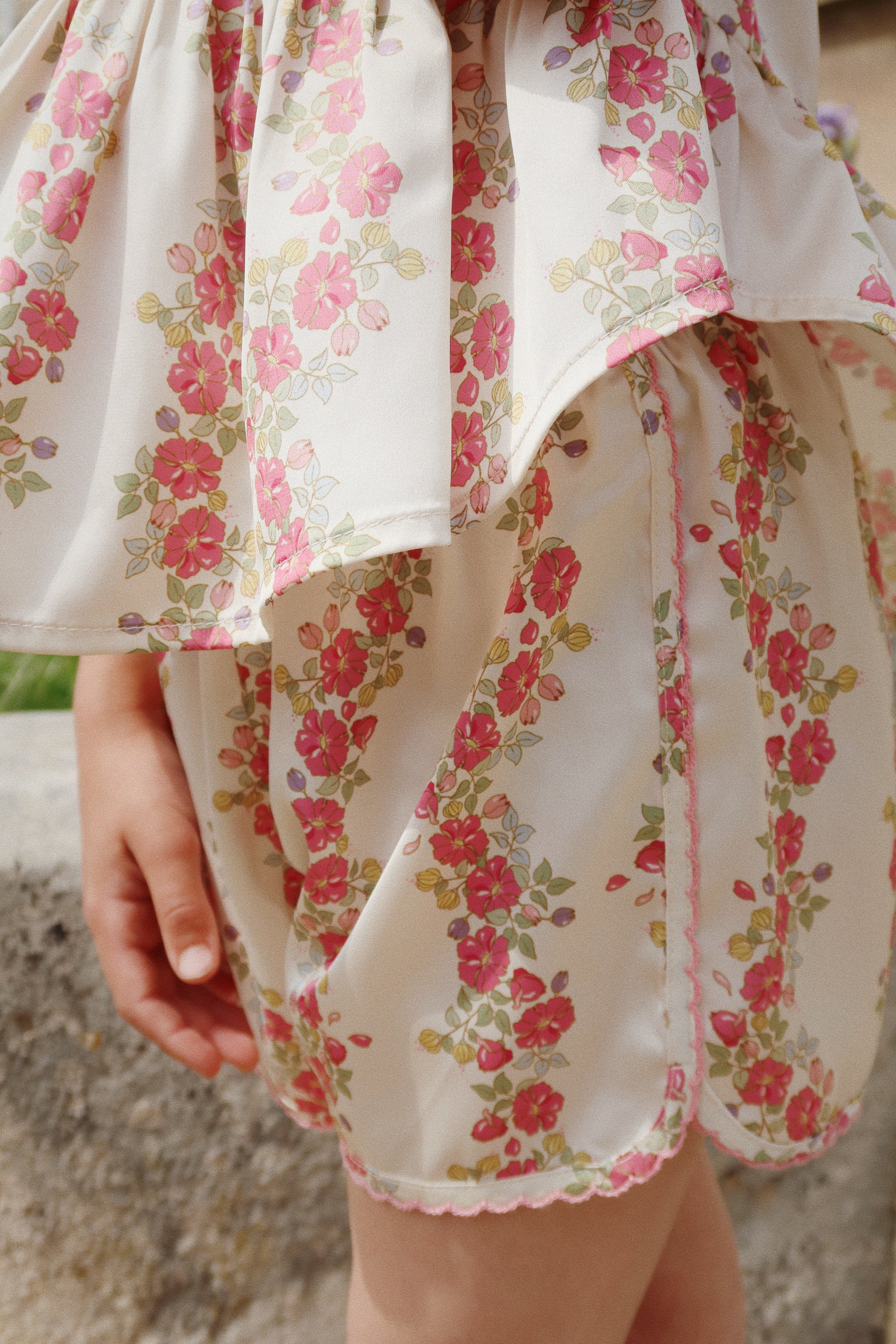 Konges Sløjd Konges Sløjd - Sheeny Shorts - Floria - Pearls & Swines