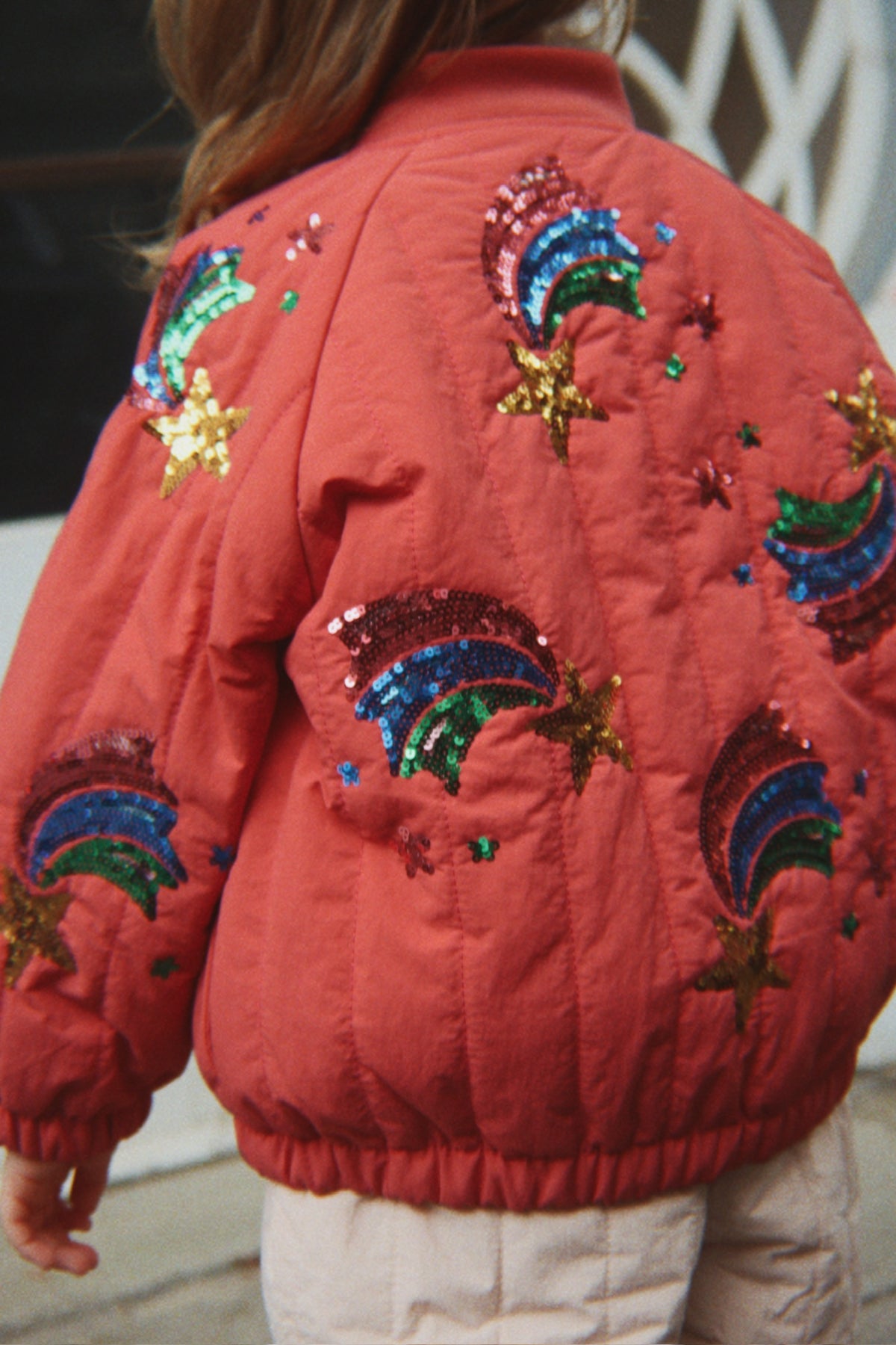 Konges Sløjd Konges Sløjd - Juno Sequin Bomber Jacket - Cardinal - Pearls & Swines