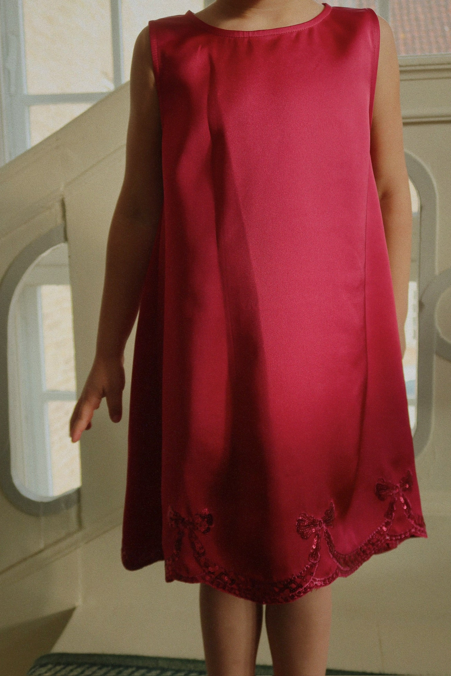 Konges Sløjd Konges Sløjd - Bowie Dress - Sangria - Pearls & Swines