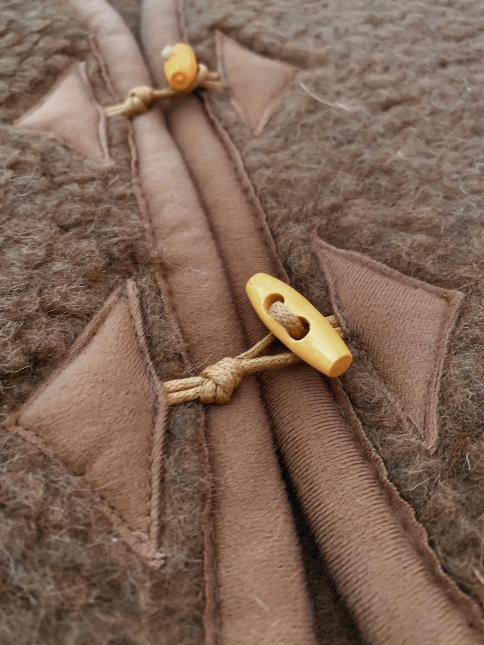 Alwero Alwero - Body Warmer Alpen Junior - Brown - Pearls & Swines