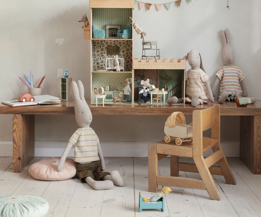 Maileg Maileg - Rabbit Size 5 - Pants and knitted Sweater - Pearls & Swines