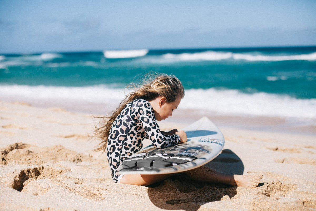 Beach &amp; Bandits Lappendag - Beach & Bandits - Leopard Shark - Suit - Pearls & Swines